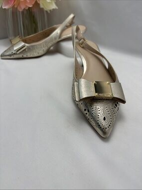 Cole Haan Women’s 5.5B Metallic Gold Pointed Toe Slingback‎ Flats New #378
